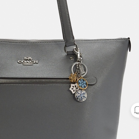 Coach Snowflake Cluster Bag Charm Key Chain NWT - Picture 13 of 14